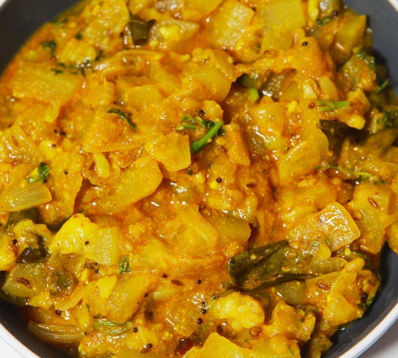 Sorakaya Moongdal Curry