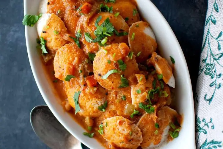Mini Idlis with Sambar